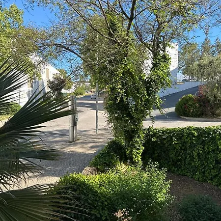 Bellavista Modern Comfort, 3 Balcony, Family With Wi-fi アルブフェイラ