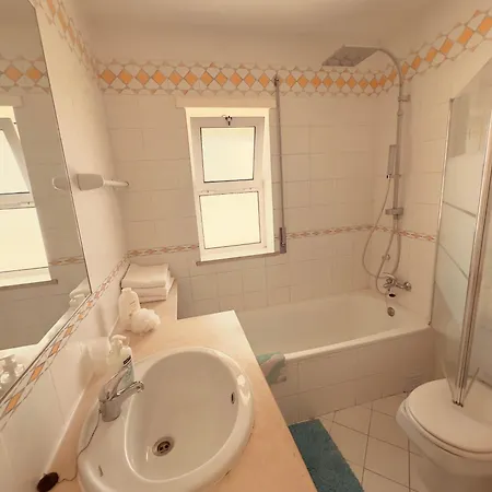Bellavista Modern Comfort, 3 Balcony, Family With Wi-fi * 阿尔布费拉